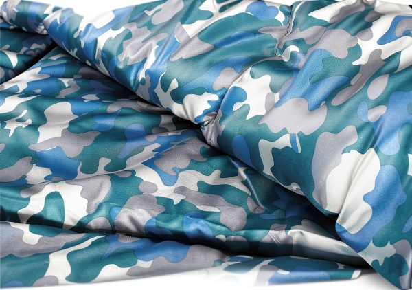 Coleman Kids 45°F Sleeping Bag for Children up to 5ft 5in Tall, Lightweight & Warm Sleep Sack for Indoor/Outdoor Use, Machine Washable-3